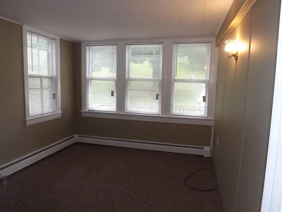 1st image of 55 E Pennsylvania Ave Room 3