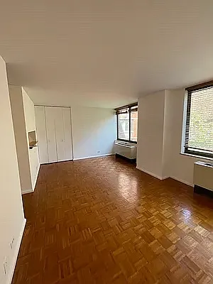 295 Greenwich St #5N — Photo 10