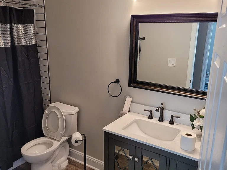 625 Morgan St #4 — Photo 10