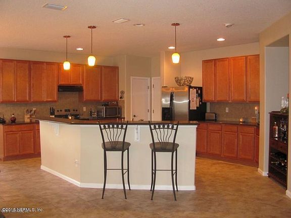 3rd image of 1551 Porter Lakes Dr