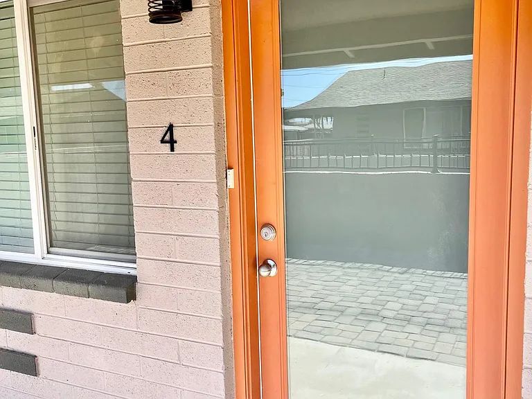 3024 N 39th St #4 — Photo 31