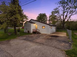 3167 W Dartmouth St, Flint, MI 48504