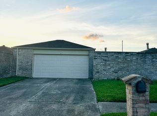 16046 Highlander Dr, Houston, TX 77082