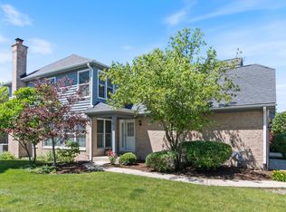 323 Collin Cir, Bloomingdale, IL 60108