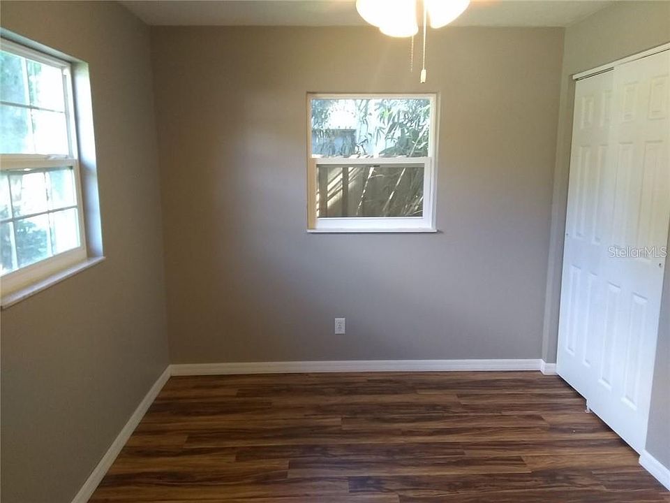 2nd image of 6721 Moss Dr