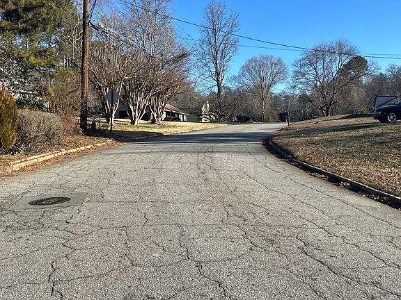 5th image of 1136 Nimblewood Way