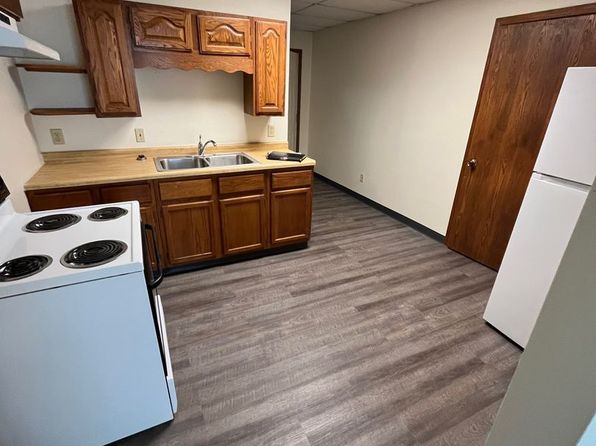 144 Lincoln Ave E #2