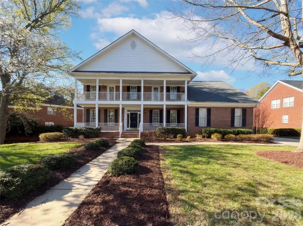 9126 Holly Hill Farm Rd, Charlotte, NC 28277