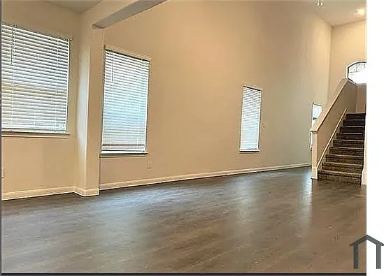 3959 Oak Creek Cir — Photo 20