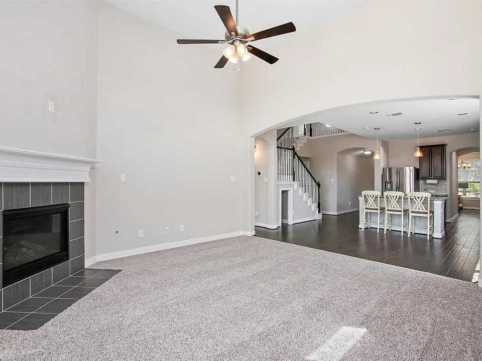1976 Honey Meadow Ln