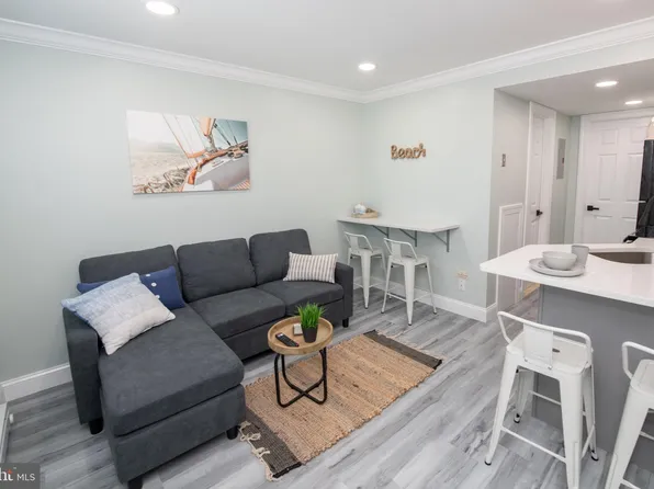 225 E Wildwood Ave #422, Wildwood, NJ 08260