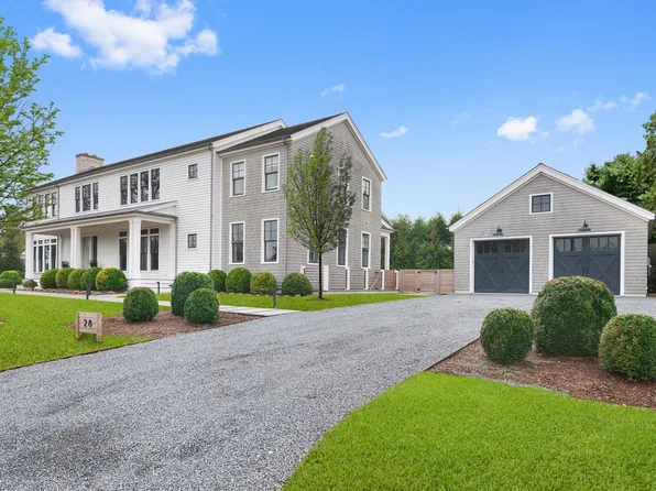 28 Wainscott Hollow Rd, Wainscott, NY 11975