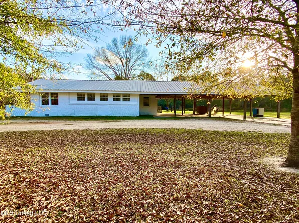 2498 Highway 43 S, Picayune, MS 39466