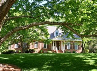 952 Bryansplace Rd, Winston Salem, NC 27104