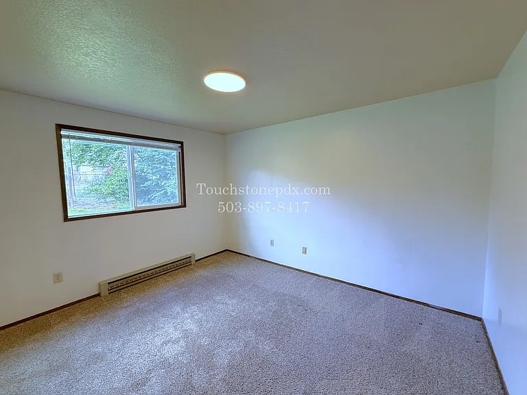 1106 Jefferson St — Photo 14