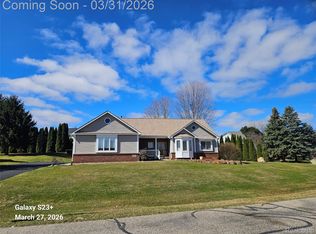16180 Hill Forest Dr, Linden, MI 48451