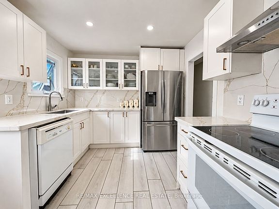 4th image of 49 Barrhead Cres