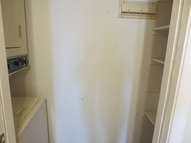 1531 Penrose Arch — Photo 10