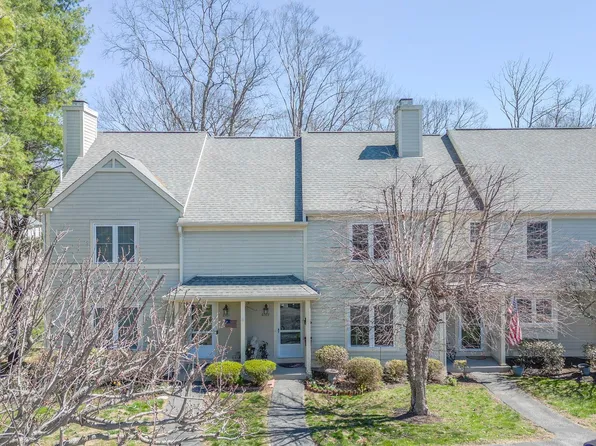 6102 Bayberry Court, Carmel, NY 10512