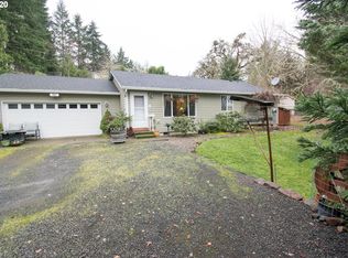 741 Little River Rd, Glide, OR 97443