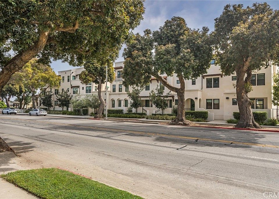 1st image of 1530 E Thompson Blvd