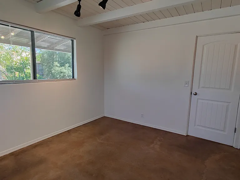 3416 N 2nd Ave — Photo 21