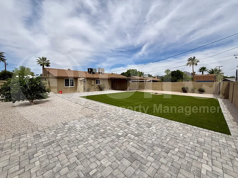 505 E El Camino Dr — Photo 18