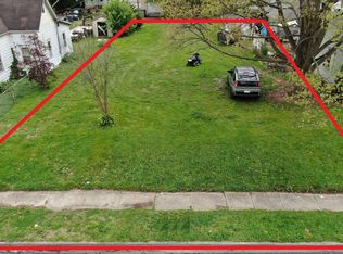 1217 W 1st St, Anderson, IN 46016