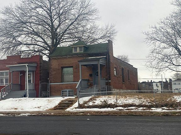 3rd image of 4138 W Lee Ave