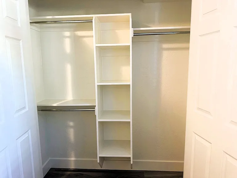 580 S Center St #14 — Photo 15