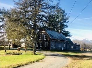 7 River Rd, Whately, MA 01093