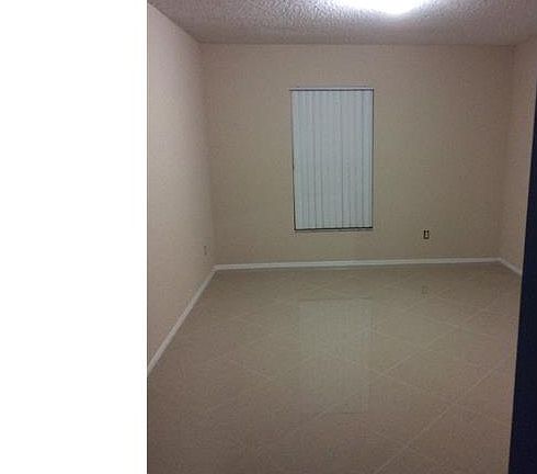 5th image of 8290 Ibis Club Ln APT 912