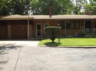 4610 W Farmington Rd, Peoria, IL 61604