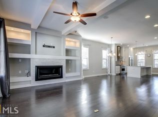 835 Canterbury Rd, Atlanta, GA 30324