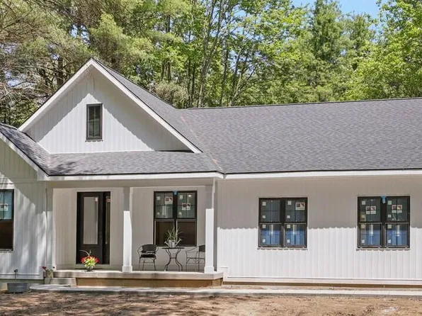 22672 W Kendaville Rd, Pierson, MI 49339