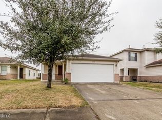 6718 Green Pear Ln, Houston, TX 77049
