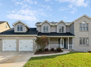 620 Rees St, Hinckley, IL 60520