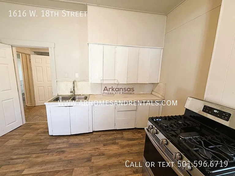 1616 W 18th St — Photo 5