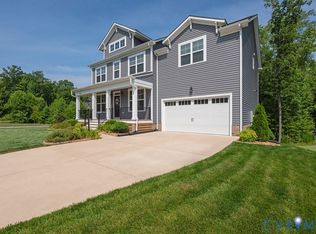 15912 Scarlet Coat Dr, Moseley, VA 23120
