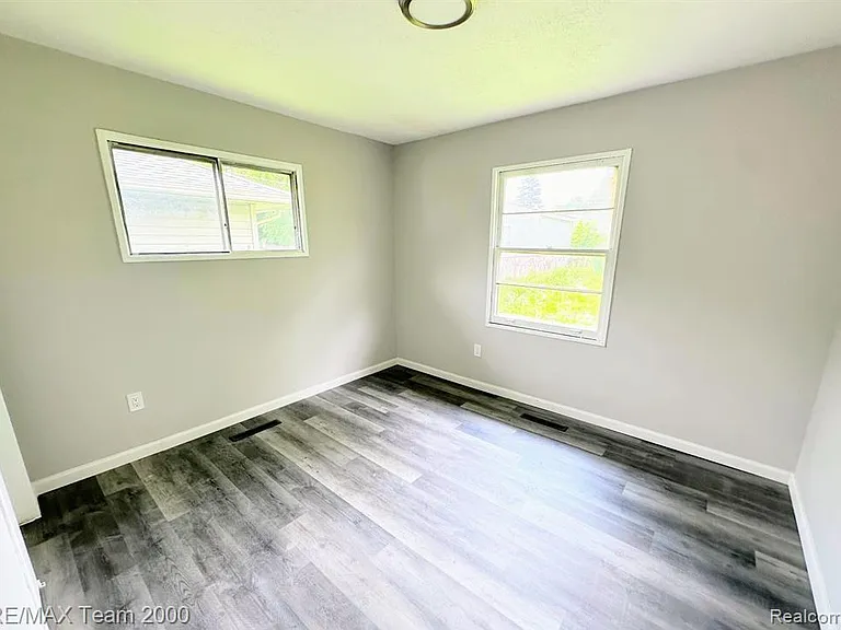 316 Lytle Pl — Photo 23
