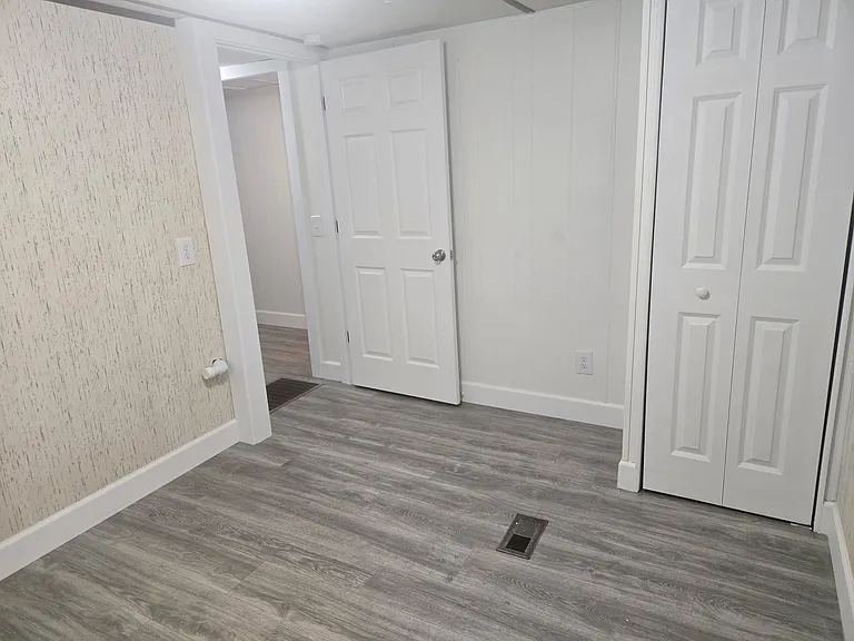 100 Hoover Ln — Photo 12