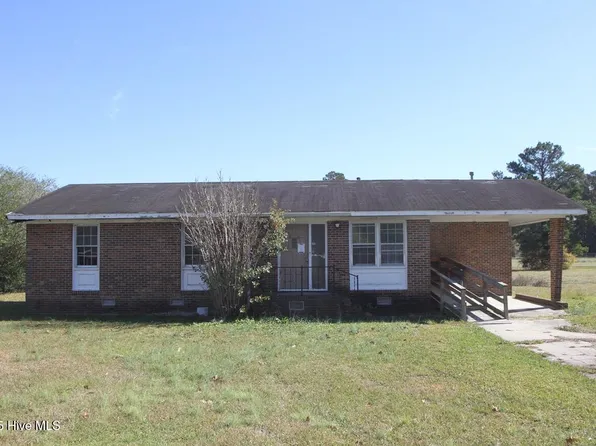 80 N Elmhurst Street, Clarkton, NC 28433
