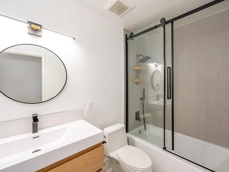 1419 Oberlin Ave — Photo 8