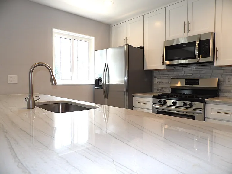 1809 W Farnum Ave #3 — Photo 19