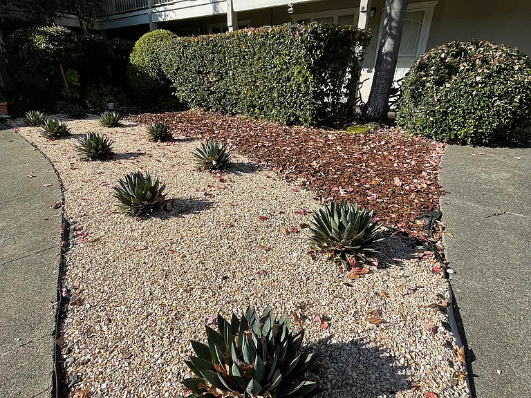Grant Ave — Photo 15