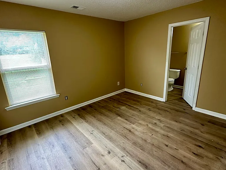 15313 Superior St — Photo 26