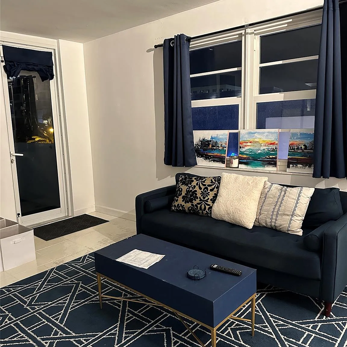1 bed, 1.0 bath, 900 sqft, $3,200 — Photo 2