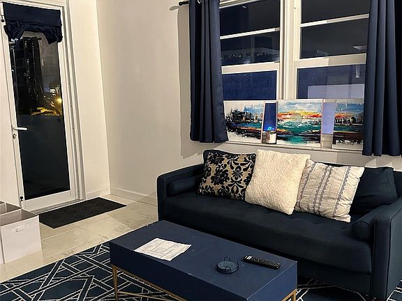 2nd image of 100 Lincoln Rd #411B