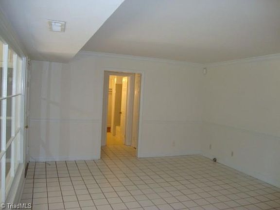 5th image of 3066 Bonhurst Dr