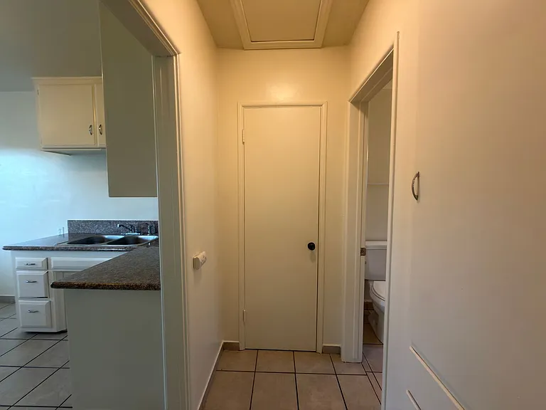 11614 Bellflower Blvd — Photo 18